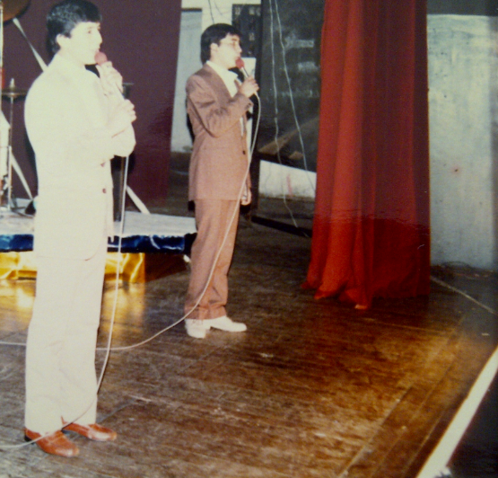Germán Chamorro con su Hermano Víctor Chamorro actuando en el Teatro Municipal de Cauquenes